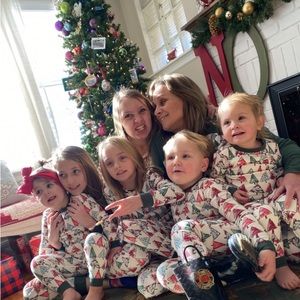 Burt’s Bees Christmas Pajama Set